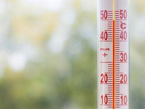 vročina temperatura sonce pripeka termometer