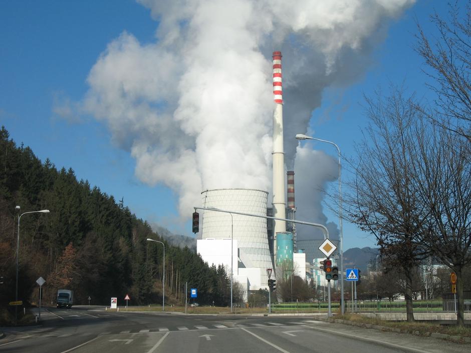 Obnova zadnjih dveh blokov termoelektrarne stroškovno ne bi bila upravičena, pra | Avtor: Žurnal24 main