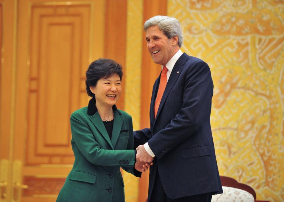john kerry Park Geun-Hye  | Avtor: Reuters