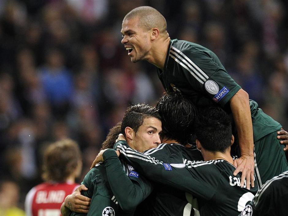 Pepe Ronaldo Ajax Real Madrid Liga prvakov | Avtor: Reuters