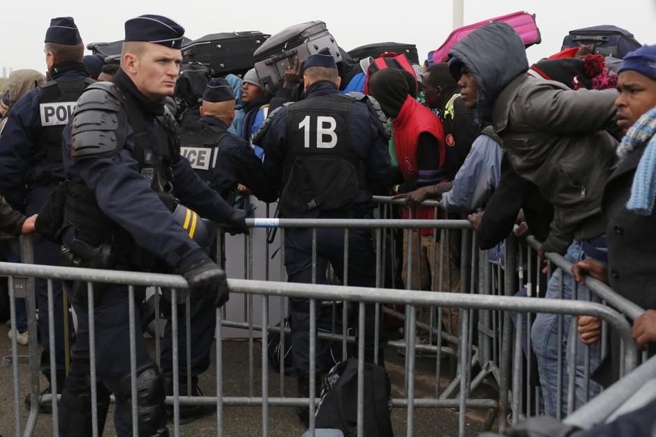 Nemiri v Calaisu | Avtor: EPA