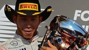 Hamilton pokal trofeja klobuk VN ZDA Austin formula 1 dirka