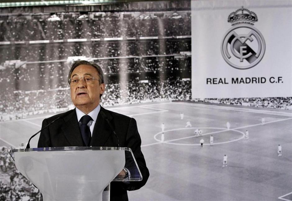 Perez novinarska konferenca Mourinho Real Madrid Santiago Bernabeu | Avtor: EPA