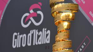 dirka po italiji Giro pokal