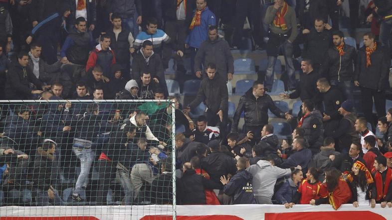 črna gora navijači nogomet