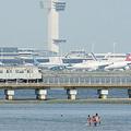 Na leto gre čez letališče JFK 48 milijonov potnikov, kar ga uvršča na 13. mesto 