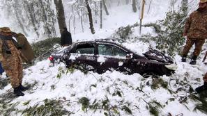 Pakistan sneženje nesreča