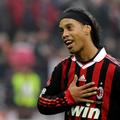 Kje bo svojo športno pot nadaljeval Ronaldinho? (Foto: Reuters)