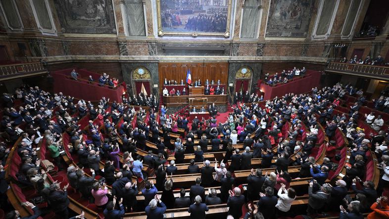 Francija parlament vpis pravice do splava