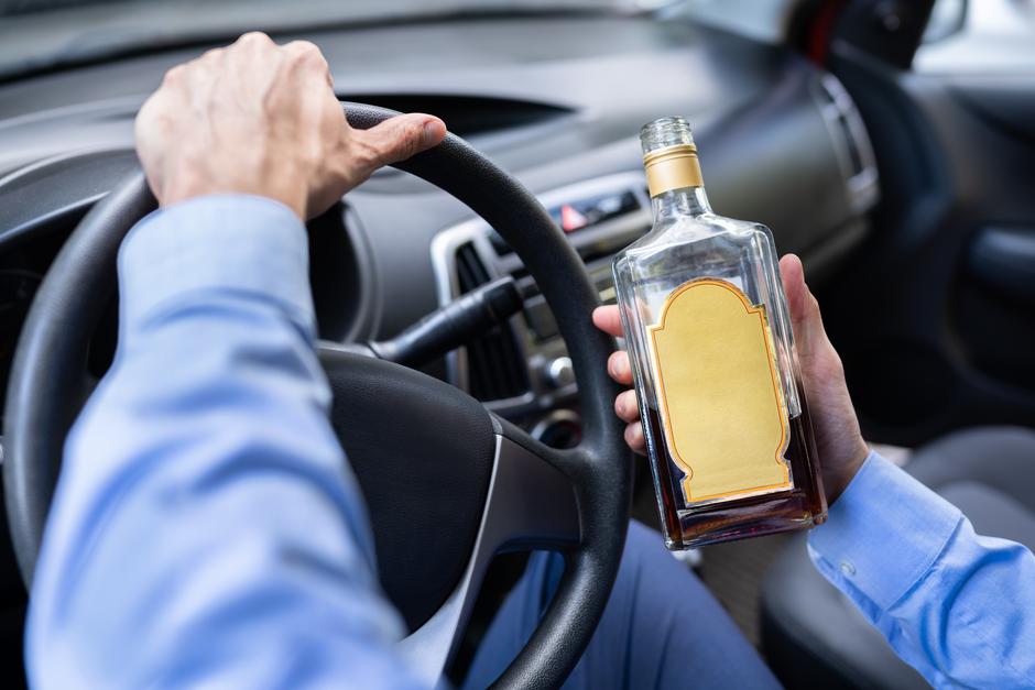 alkohol, vožnja pod vplivom alkohola, prometna nesreča | Avtor: Profimedia