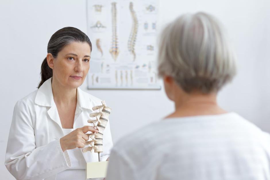 medicofit, hrbet, bolečine, spinalna stenoza | Avtor: Medicofit