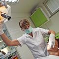 Zdravstvena zavarovalnica zavarovancem ne bo vrnila stroškov za obisk zobozdravn