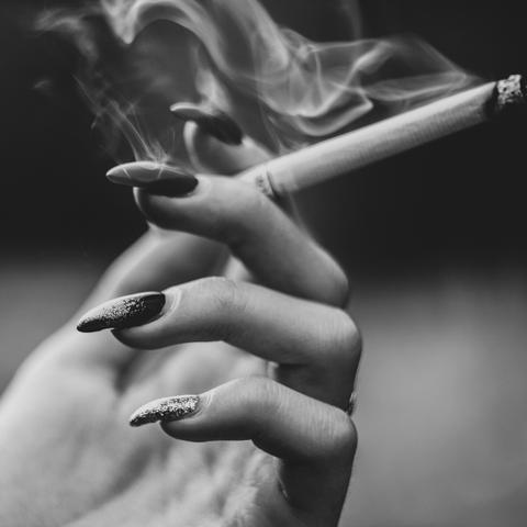 Kajenje, cigareti