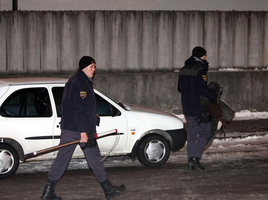 bulmastifi raztrgali lastnika v oražmovi ulici v ljubljani  | Avtor: Saša Despot