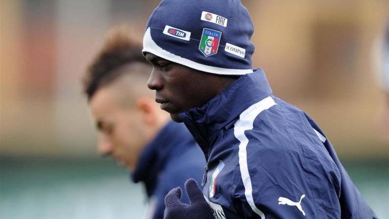 Balotelli El Shaarawy Italija Nizozemska trening Firence Coverciano