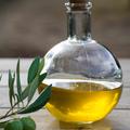 Pri pripravi jedi uporabljajte hladno stisnjeno olivno olje.