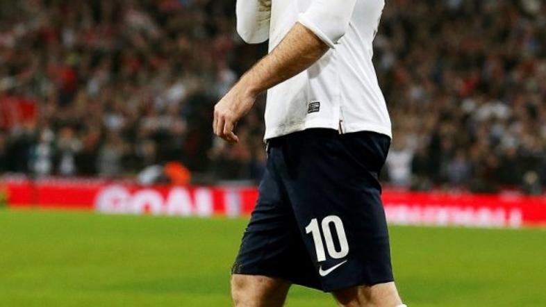 Anglija Poljska kvalifikacije za SP 2014 Rooney grb dres poljub