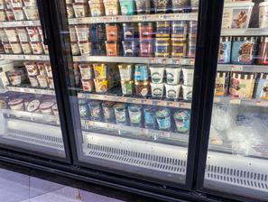 Sladoled trgovinska polica zamrzovalna skrinja