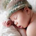 Se bodo porodi v prihodnje preusmerili v večje centre? (Foto: Shutterstock)