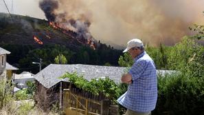 Španijo so zajeli gozdni požari.