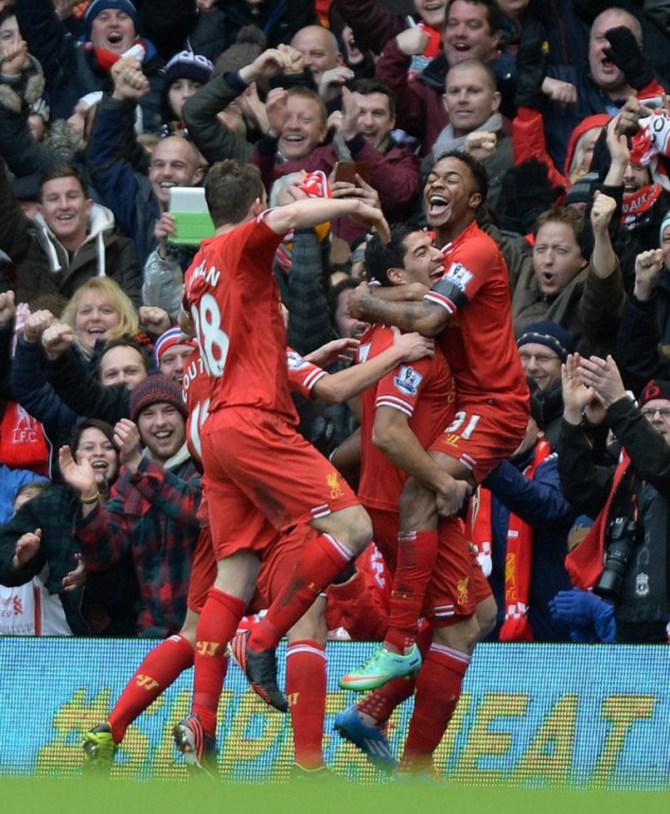 Suarez Sterling Liverpool Arsenal Premier League Anglija liga prvenstvo | Avtor: EPA