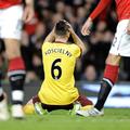 Laurent Koscielny in obup Arsenala, ki je končal še tretje tekmovanje v 14 dneh.