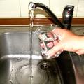 Vodo iz pipe, ki je zdravstveno neustrezna, je treba za uživanje prekuhati in up