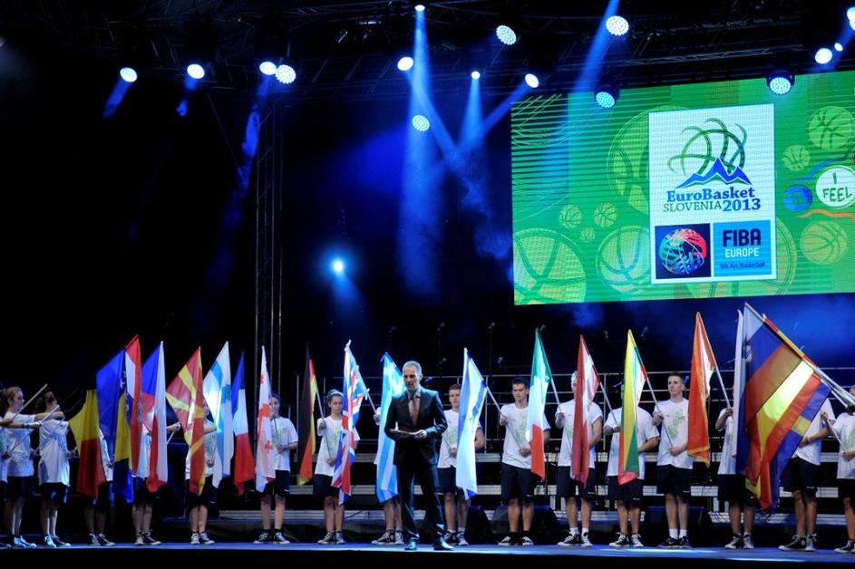 zastave EuroBasket otvoritvena slovesnost otvoritev Kongresni trg evropsko prven