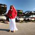 Šejk Moe Al Thani pred svojimi avtomobili