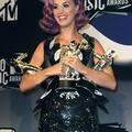 MTV videonagrade 2011, Katy perry