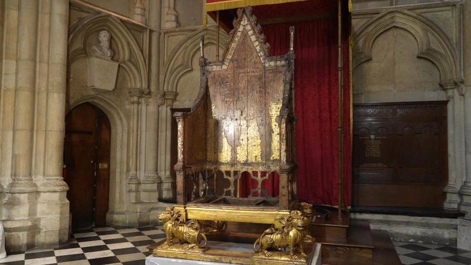 stol za kronanje Karel III. | Avtor: Facebook