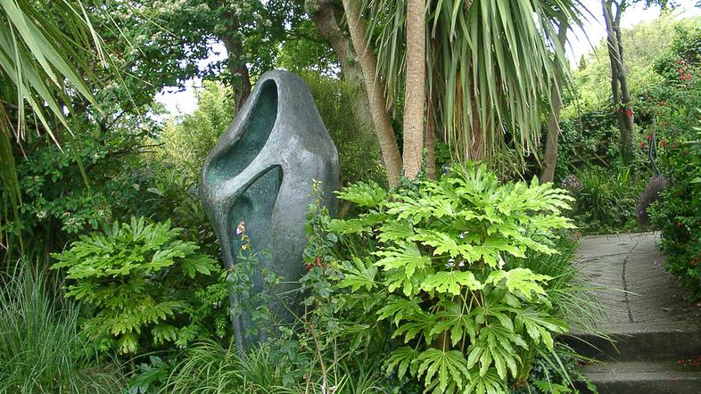 Skulptura Barbare Hepworth.