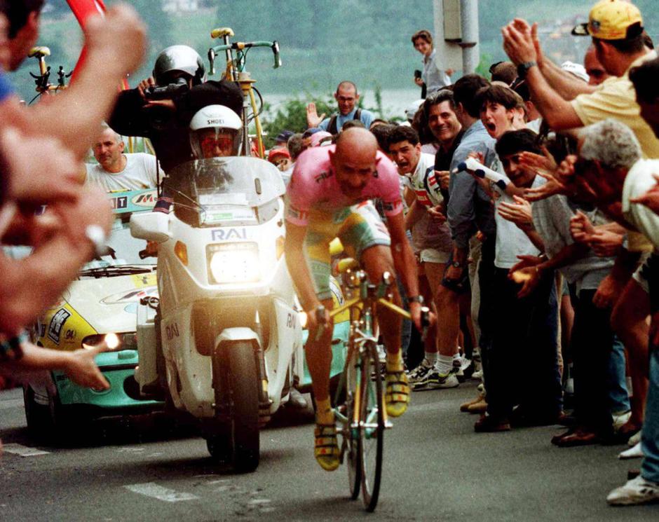 Pantani Lugano Giro d'Italia dirka po Italiji rožnata majica | Avtor: EPA