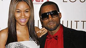 Donda West je bila navdušena nad Kanyejevo zaročenko Alexis Phifer (na sliki) in
