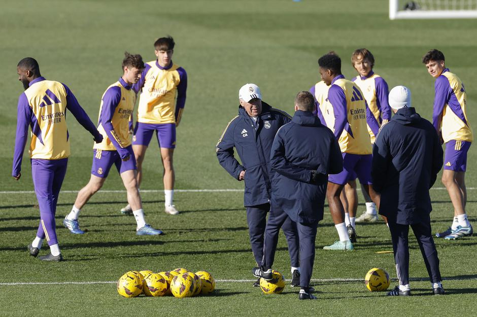 Carlo Ancelotti Real Madrid trening | Avtor: Epa