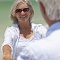 Spletna ljubezen je vse aktualnejša tudi pri starejših. (Foto: Shutterstock)
