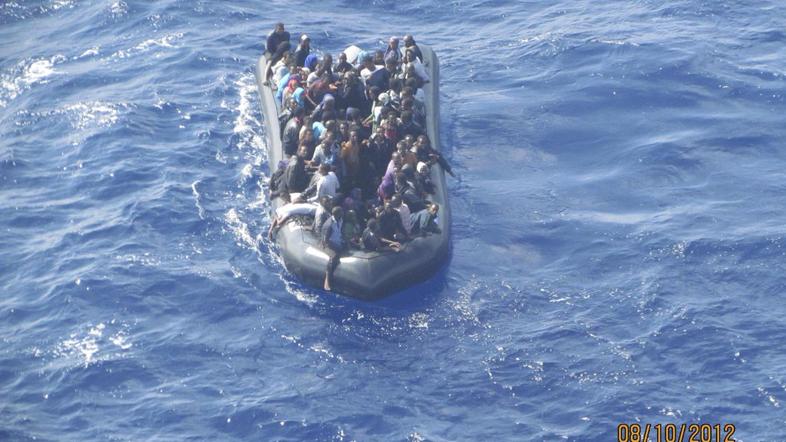 Ilegalni pribežniki blizu Lampeduse