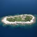 Na Hrvaškem je mogoče kupiti tudi otok. Fotografija je simbolična. (Foto: Shutte