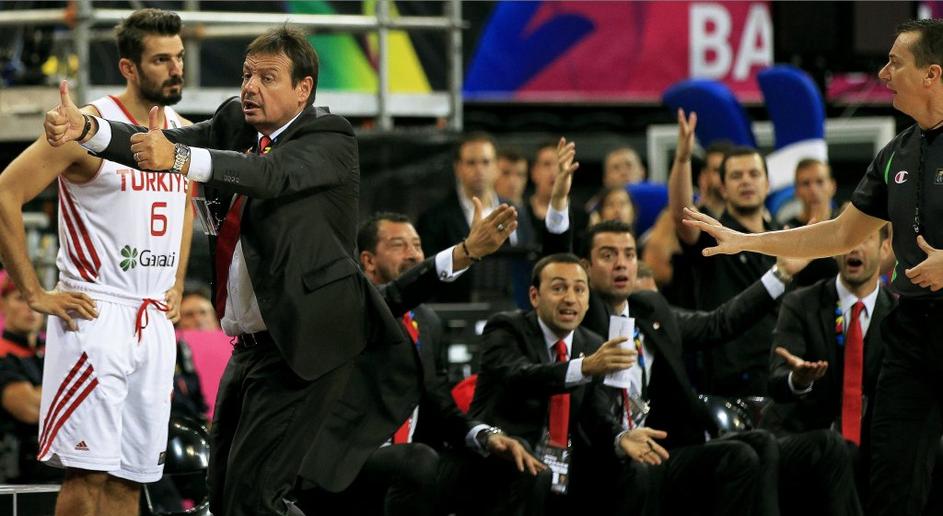 Ergin Ataman Turčija Avstralija Mundobasket osmina finala 