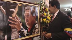 Razno 10.03.13, Nicolas Maduro in fotografija preminulega venezuelskega predsedn