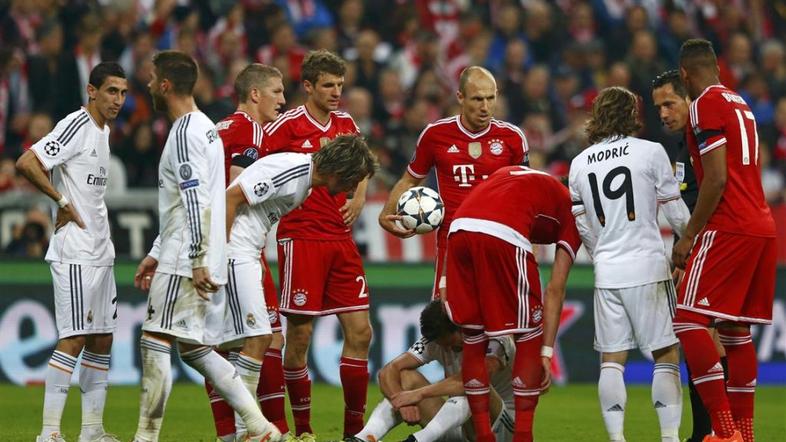 Alonso Modrić Di Maria Ramos sodnik Bayern München Real Madrid Liga prvakov polf