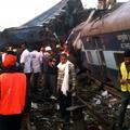 Indija Kanpur železniška nesreča vlak