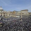 V Vatikan se bo z agencijami odpravilo okoli 150 romarjev iz Slovenije. (Foto: E