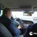 Putin za volanom mercedes-benz S