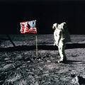 Neil Armstrong na Luni.