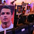 Ronaldo Messi Fifa zlata žoga Zürich podelitev sedež sedišča razporeditev
