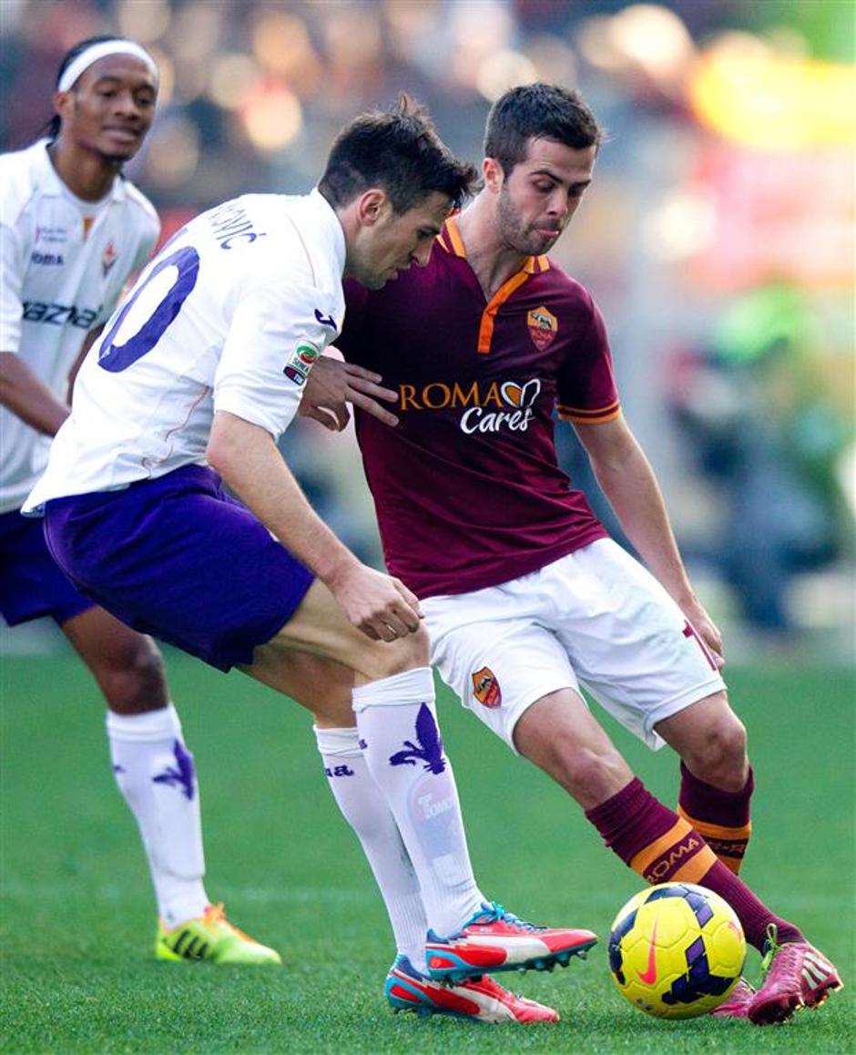 Pjanić Tomović AS Roma Fiorentina Serie A Italija liga prvenstvo | Avtor: EPA