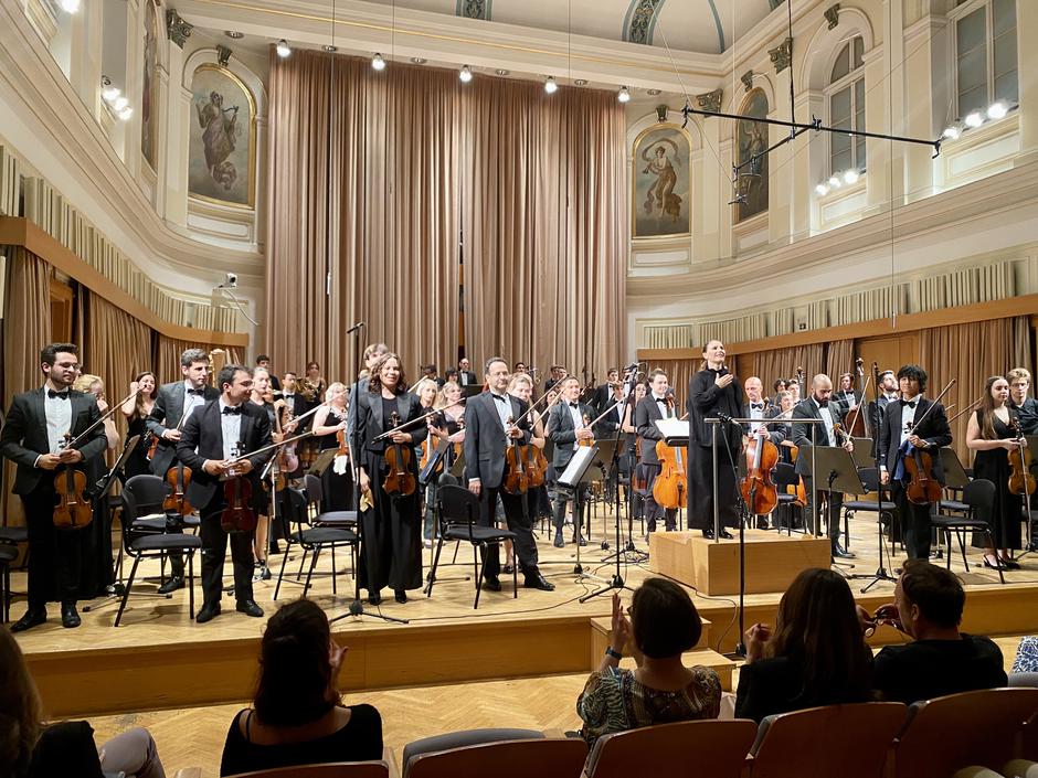 Mednarodni orkester Ljubljana v Slovenski Filharmoniji | Avtor: ART BSA