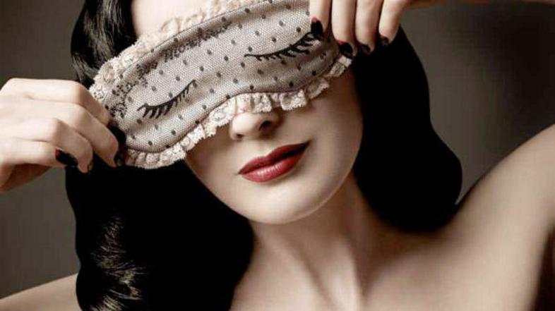 Moda, ki se spogleduje z dobrodelnostjo.