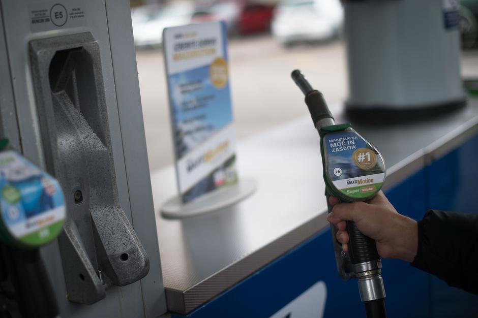 OMV bencin | Avtor: Anže Petkovšek